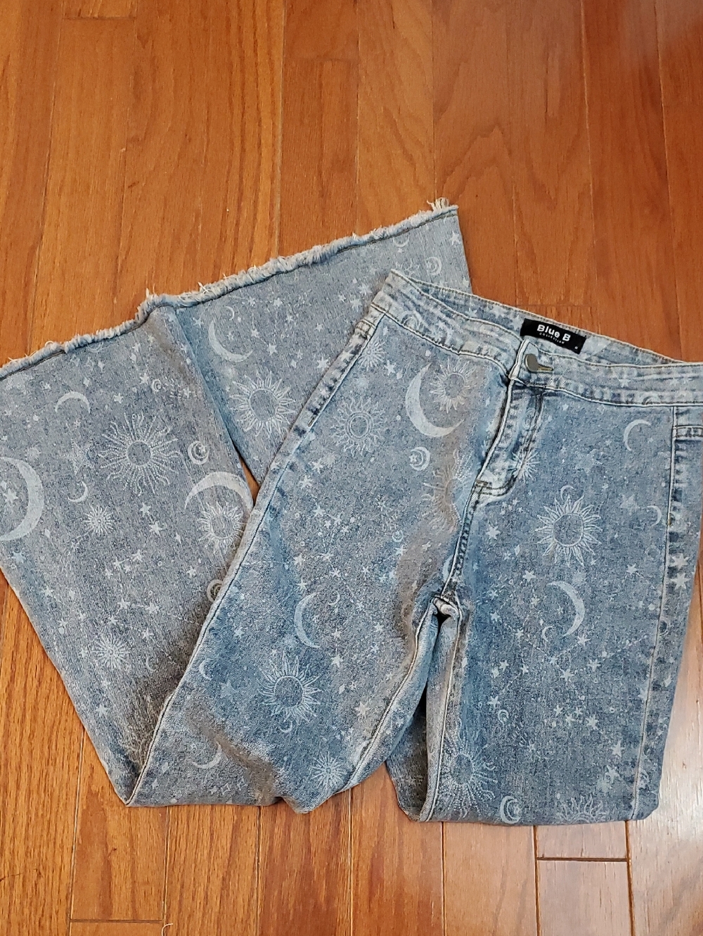 Blue B Collection Star Moon and Star Flare Denim Jeans Boho Women's M Festival